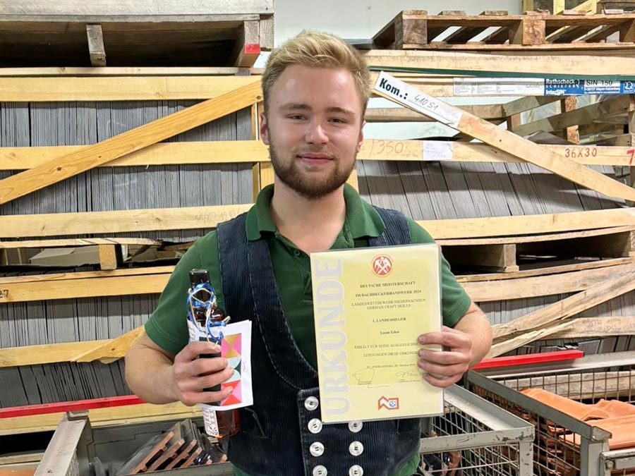 Lukas Eden ist Niedersachsenmeister im Dachdecker Handwerk